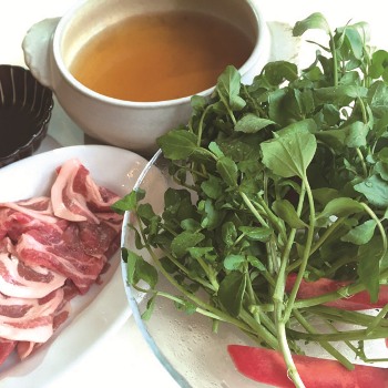 米の娘ぶたとクレソンのごちそう鍋